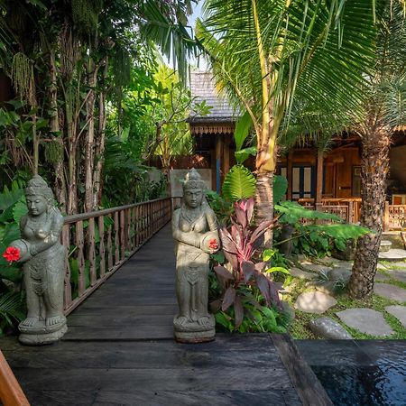 Kubu Kayu Villas Seminyak Exterior foto