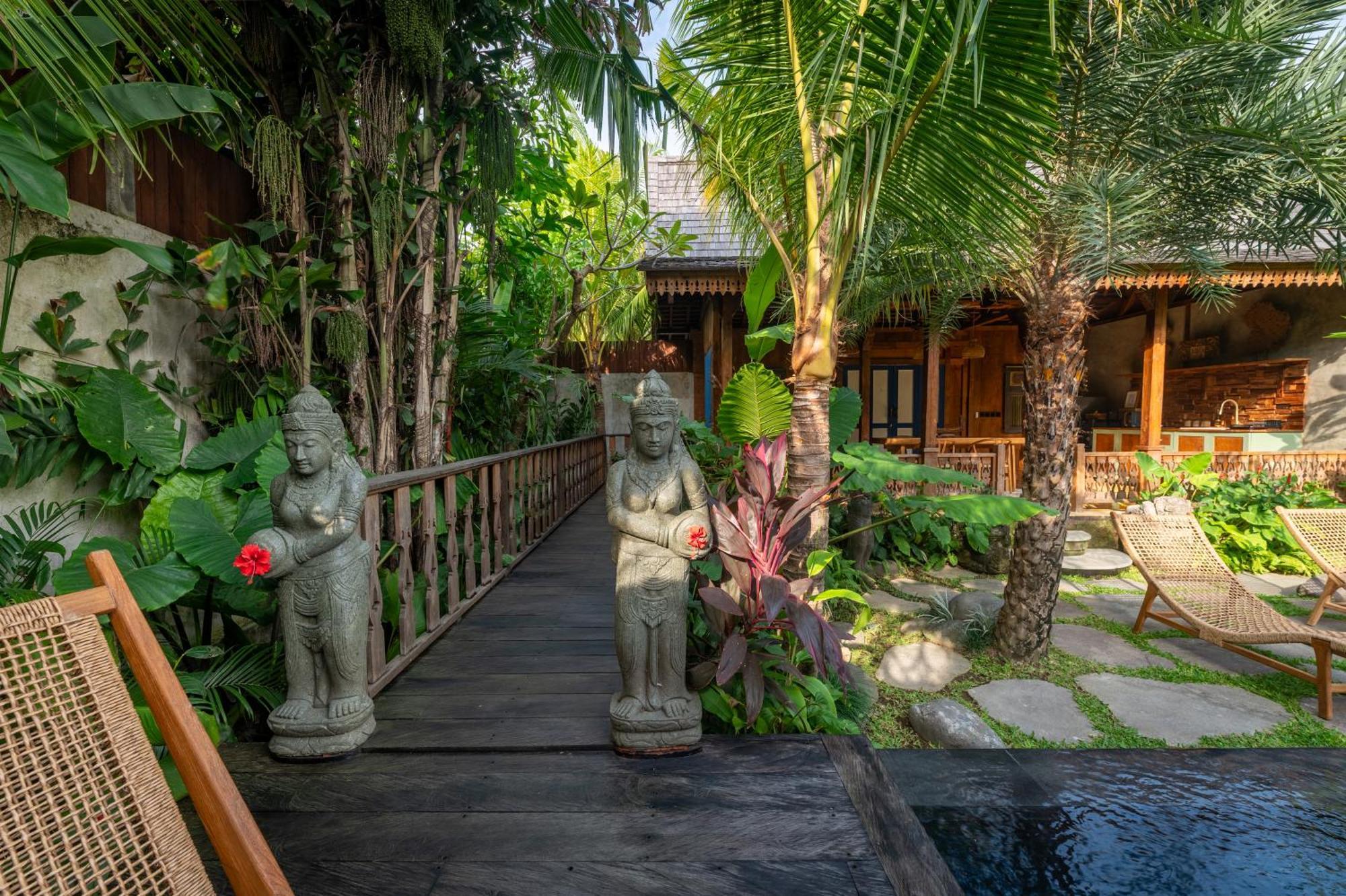 Kubu Kayu Villas Seminyak Exterior foto