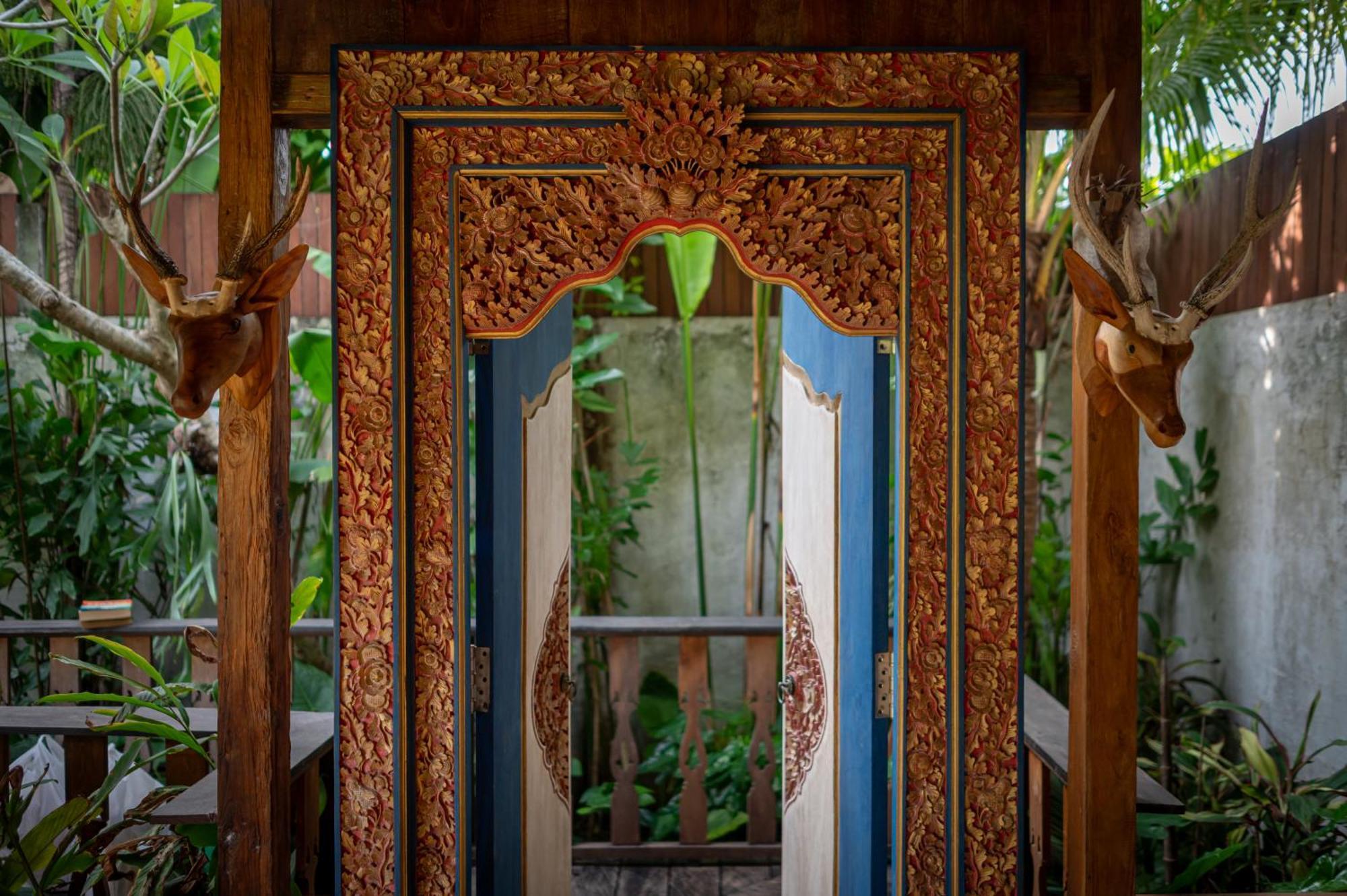 Kubu Kayu Villas Seminyak Exterior foto